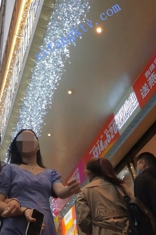 kc364（空城原创）蓝色花裙美艳妹子，黑N带翅膀