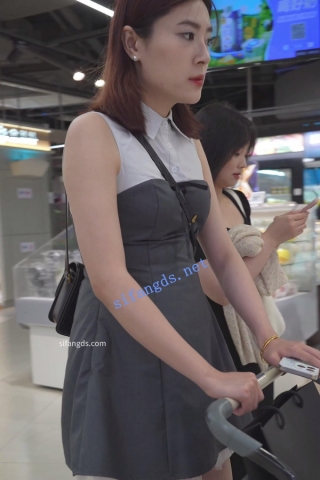 (BC-AA-464)长腿小姐姐逛超市..超短裙弯腰半透明内露在外面