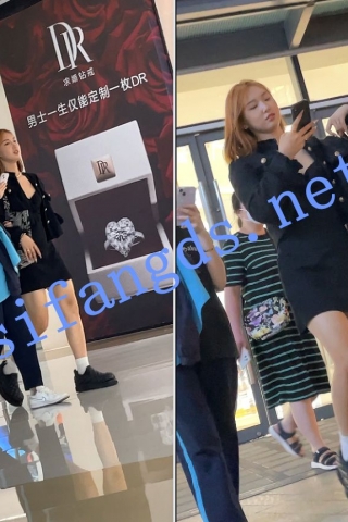 ⭐【KKCD㊙️】3293-大长腿黑短裙女大跟拍抄底黑窄内内