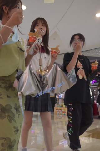 (BC-B-128)蝴蝶结jk小姐姐被透心凉CD..蕾丝边白底花内