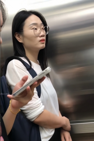 TK336-长裙眼镜妹肉丝开闪