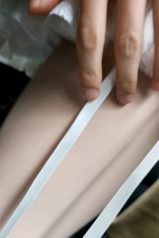 ct054【独家原创】坐mo又站mo少妇花裙下的厚实白丝美腿