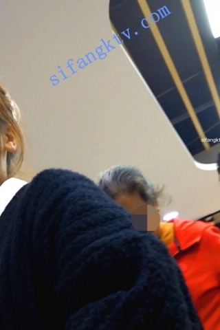 kc219（空城原创）逛超市的可爱JK裙妹子，超薄肉丝+淡紫色花N