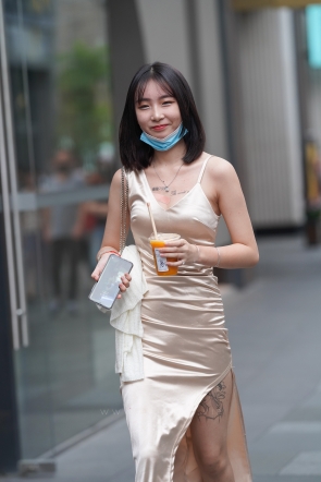 jx300甜美身姿长裙美眉