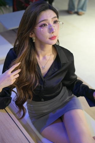 魔镜全站更新至2025年10月底，永久免费更新！