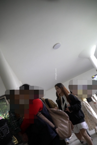 kc1573（空城原创）连衣裙漂亮小姐姐逛公园，薄丝灰N包裹翘臀