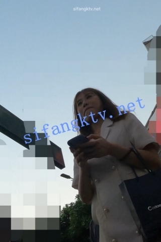 kc548（空城原创）美艳白裙小姐姐，粉N随着裙摆飘扬漏出